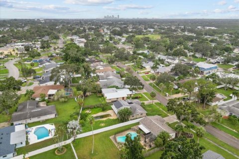 Villa ou maison à vendre à Saint Petersburg, Floride: 2 chambres, 100.33 m2 № 1914176 - photo 4