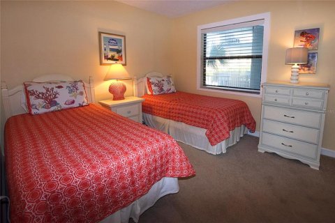 Condo in New Smyrna Beach, Florida, 2 bedrooms  № 2108443 - photo 5