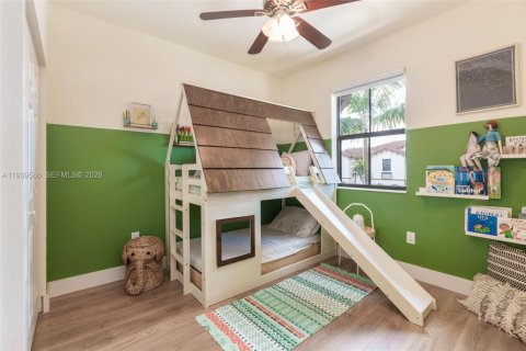 Купить таунхаус в Дорал, Флорида 4 спальни, 166.57м2, № 1996987 - фото 21