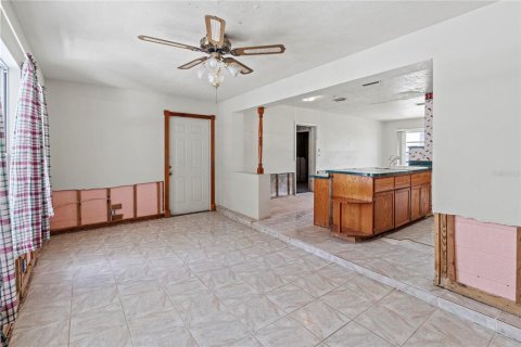 House in Palmetto, Florida 3 bedrooms, 141.68 sq.m. № 1855527 - photo 12