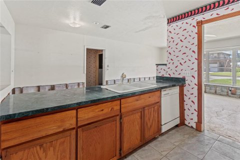 House in Palmetto, Florida 3 bedrooms, 141.68 sq.m. № 1855527 - photo 10