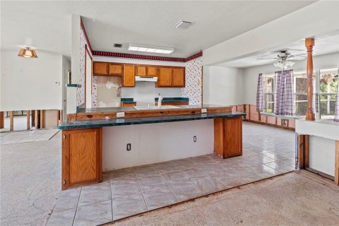 House in Palmetto, Florida 3 bedrooms, 141.68 sq.m. № 1855527 - photo 13