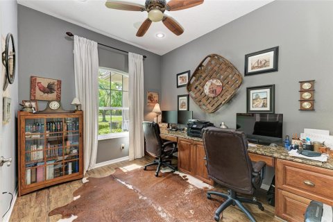 House in Bradenton, Florida 3 bedrooms, 256.97 sq.m. № 1613179 - photo 23
