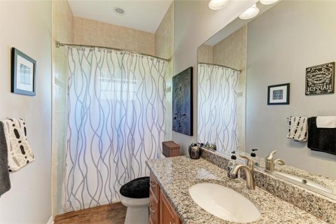 House in Bradenton, Florida 3 bedrooms, 256.97 sq.m. № 1613179 - photo 29