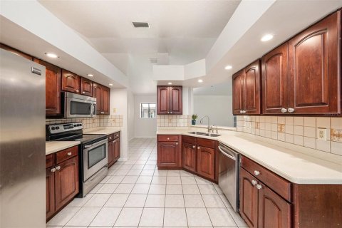 House in Wesley Chapel, Florida 5 bedrooms, 279.17 sq.m. № 1793453 - photo 7