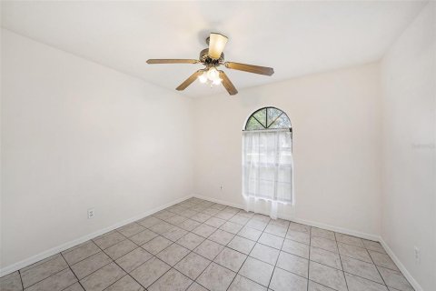 House in Wesley Chapel, Florida 5 bedrooms, 279.17 sq.m. № 1793453 - photo 17