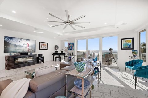 Condo in Clearwater, Florida, 4 bedrooms  № 1724121 - photo 3