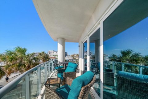 Condo in Clearwater, Florida, 4 bedrooms  № 1724121 - photo 10