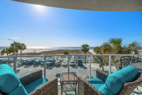 Condo in Clearwater, Florida, 4 bedrooms  № 1724121 - photo 8