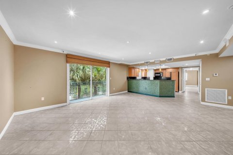 Condo in Fort Lauderdale, Florida, 1 bedroom  № 2254602 - photo 9