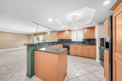 Condo in Fort Lauderdale, Florida, 1 bedroom  № 2254602 - photo 15