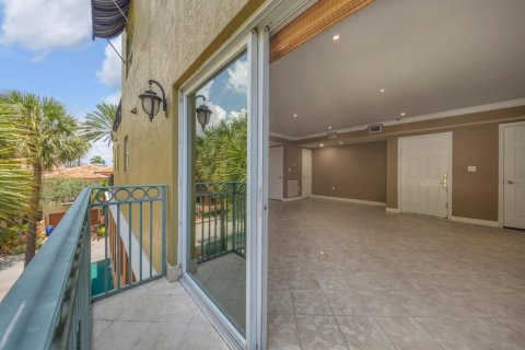 Condo in Fort Lauderdale, Florida, 1 bedroom  № 2254602 - photo 11
