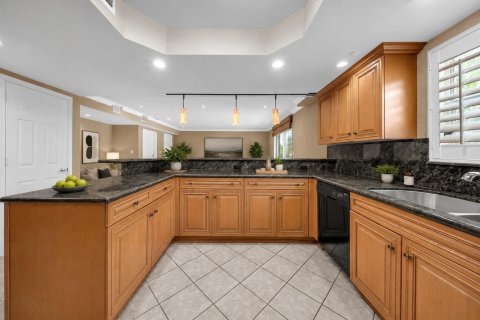 Condo in Fort Lauderdale, Florida, 1 bedroom  № 2254602 - photo 5