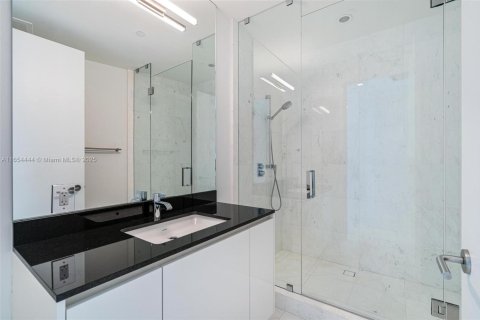 Copropriété à louer à Sunny Isles Beach, Floride: 3 chambres, 294.59 m2 № 1374298 - photo 19