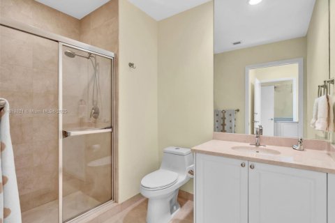 Adosado en venta en Sunny Isles Beach, Florida, 3 dormitorios, 350.61 m2 № 1777692 - foto 23