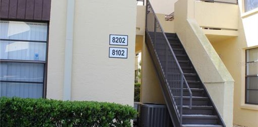 Condo à Tampa, Floride, 2 chambres № 1800314