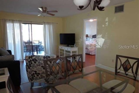 Condo in Sarasota, Florida, 2 bedrooms  № 1429439 - photo 4