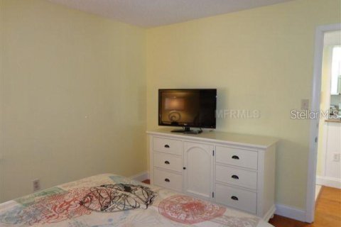 Condo in Sarasota, Florida, 2 bedrooms  № 1429439 - photo 9