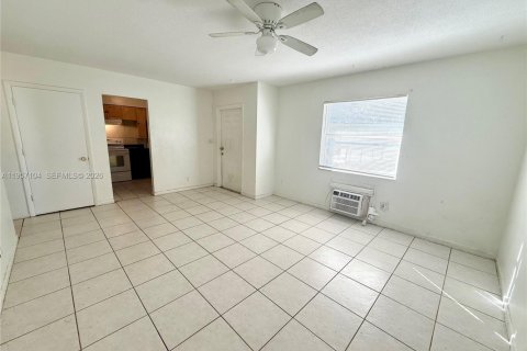 Villa ou maison à Lauderhill, Floride 2 chambres, 74.32 m2 № 2011858