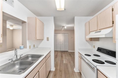 Copropriété à vendre à Gainesville, Floride: 2 chambres, 82.5 m2 № 2208969 - photo 9