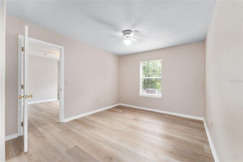 Copropriété à vendre à Gainesville, Floride: 2 chambres, 82.5 m2 № 2208969 - photo 12