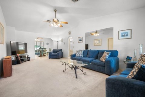 Copropriété à vendre à Englewood, Floride: 2 chambres, 132.94 m2 № 2202988 - photo 4