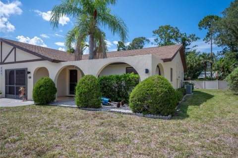 Copropriété à vendre à Englewood, Floride: 2 chambres, 132.94 m2 № 2202988 - photo 23