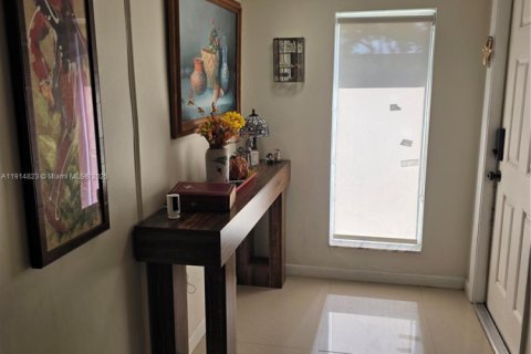 Villa ou maison à vendre à Miramar, Floride: 2 chambres, 122.17 m2 № 1970512 - photo 9