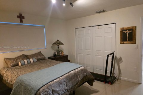 Villa ou maison à vendre à Miramar, Floride: 2 chambres, 122.17 m2 № 1970512 - photo 28