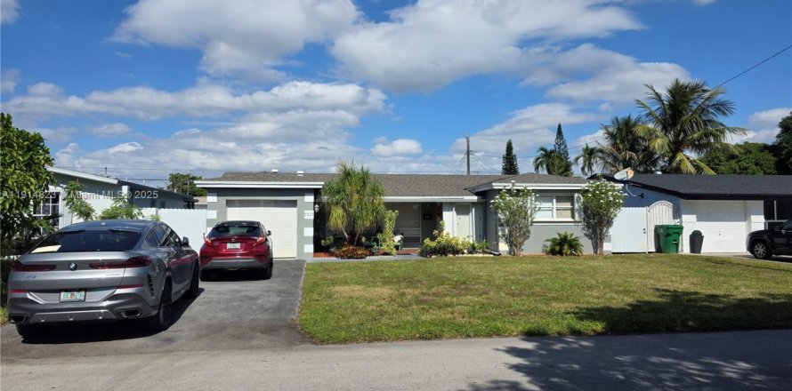 Villa ou maison à Miramar, Floride 2 chambres, 122.17 m2 № 1970512