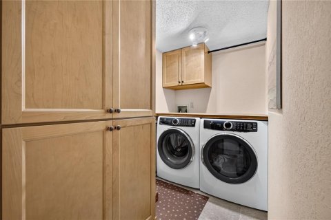 Купить кондоминиум в Семинол, Флорида 10 комнат, 130.53м2, № 2423672 - фото 24