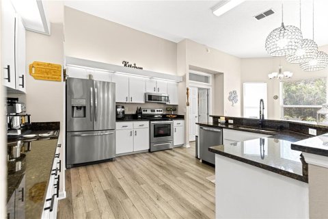 Casa en venta en Ocala, Florida, 2 dormitorios, 158.12 m2 № 2234342 - foto 4