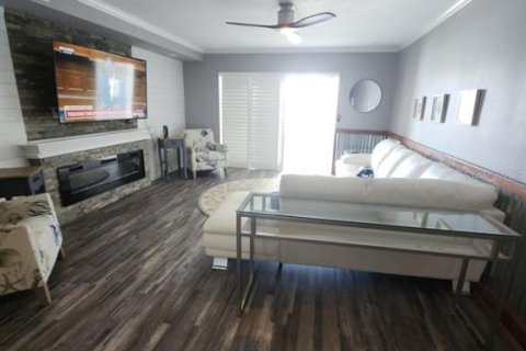 Condo in South Pasadena, Florida, 2 bedrooms  № 1904797 - photo 2