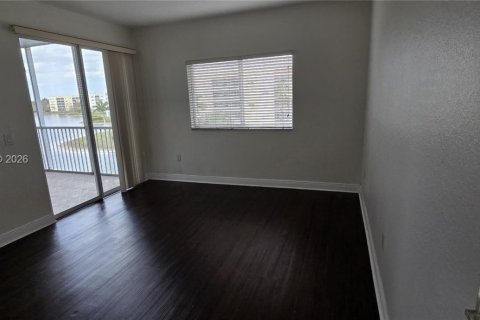 Купить кондоминиум в Дорал, Флорида 3 спальни, 181.16м2, № 2028400 - фото 14