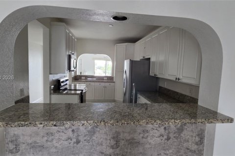 Купить кондоминиум в Дорал, Флорида 3 спальни, 181.16м2, № 2028400 - фото 8