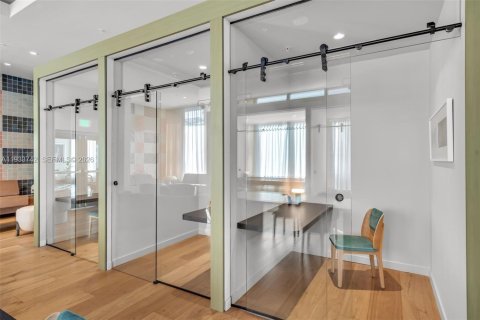 Copropriété à vendre à Miami, Floride: 2 chambres, 76.64 m2 № 1996633 - photo 26