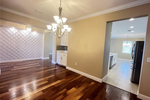 Villa ou maison à louer à Clermont, Floride: 7 chambres, 436.64 m2 № 2412594 - photo 16