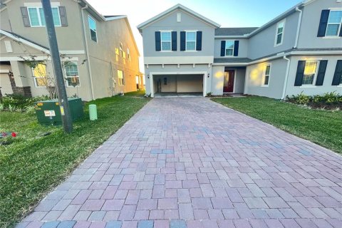 Villa ou maison à louer à Clermont, Floride: 7 chambres, 436.64 m2 № 2412594 - photo 3