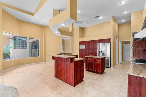 Casa en venta en Tampa, Florida, 4 dormitorios, 333.43 m2 № 1899727 - foto 16
