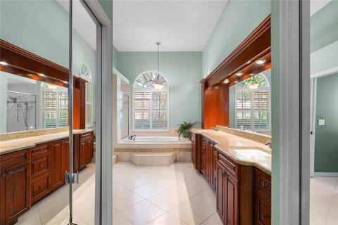 Casa en venta en Tampa, Florida, 4 dormitorios, 333.43 m2 № 1899727 - foto 30