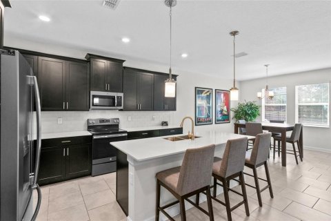 House in Four Corners, Florida 4 bedrooms, 307.04 sq.m. № 1546957 - photo 25