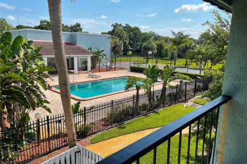 Condo in Tampa, Florida, 1 bedroom  № 2094928 - photo 2