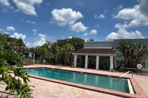 Condo in Tampa, Florida, 1 bedroom  № 2094928 - photo 24