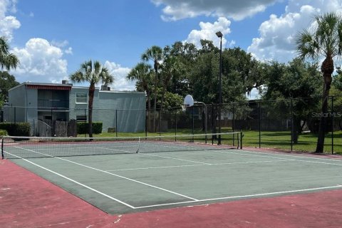 Condo in Tampa, Florida, 1 bedroom  № 2094928 - photo 4