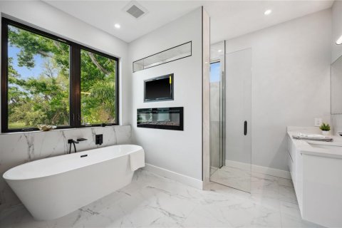 Casa en venta en Rotonda, Florida, 4 dormitorios, 265.42 m2 № 1917609 - foto 17