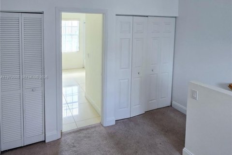 Condominio en alquiler en Riviera Beach, Florida, 3 dormitorios, 130.06 m2 № 2032763 - foto 6