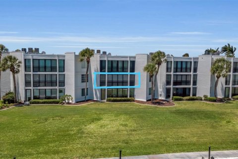 Copropriété à vendre à Longboat Key, Floride: 2 chambres, 121.33 m2 № 2204557 - photo 8