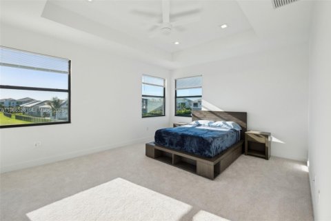 Casa en venta en Palm Beach Gardens, Florida, 5 dormitorios, 344.11 m2 № 2044906 - foto 23