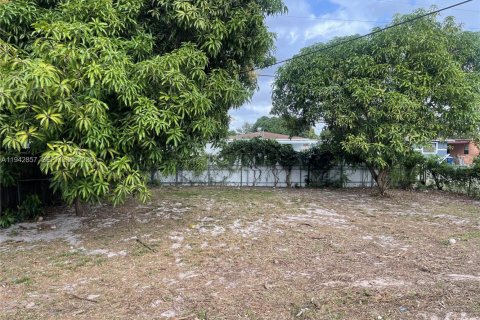 Купить виллу или дом в Майами, Флорида 3 спальни, 168.43м2, № 1999132 - фото 13