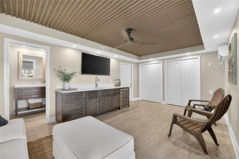 Townhouse in Clearwater, Florida 3 bedrooms, 199.74 sq.m. № 1846903 - photo 8